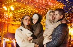 Top 21 Family Holiday Activities to Bring the Family Together